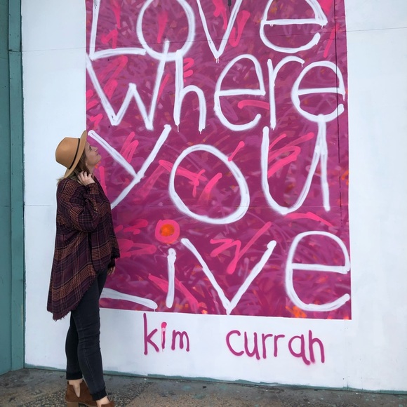 Meet your Posher, Abigail - Picture 4 of 5